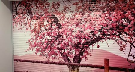 Рольставни с фотопечатью: защита дома и стильный декор фасада в одном решении