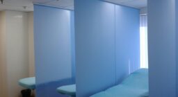 Японские шторы для зонирования помещений в клинике