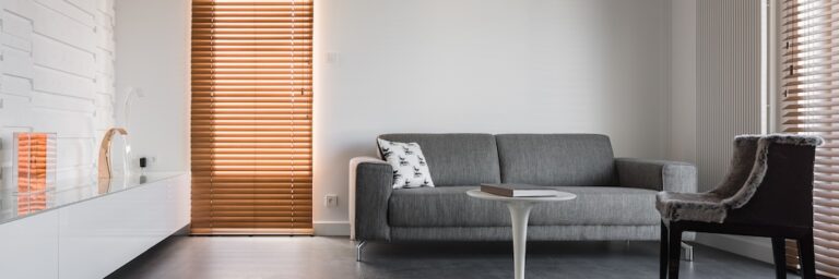 Деревянные горизонтальные жалюзи