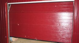 Секционные гаражные ворота с электроприводом