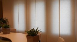 Японские шторы для офисных помещений