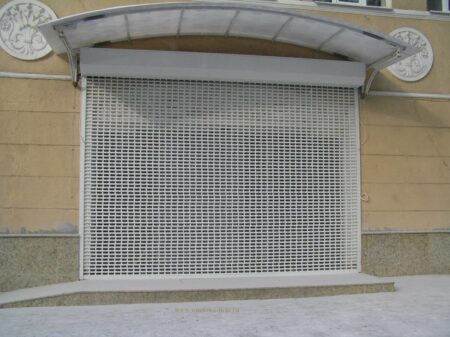 Автоматические роллетные решетки для больших проемов