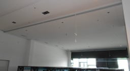 Рулонные жалюзи для гардероба конгресс-центра