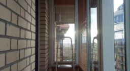 Жалюзи из дерева 25 мм для балкона