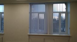 Жалюзи вертикальные для помещений банка