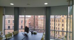 Рулонные шторы Blackout для офисов