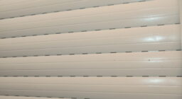 Сантехнические роллеты с вентиляционным профилем