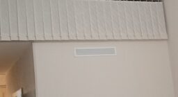 Вертикальные жалюзи для ниши