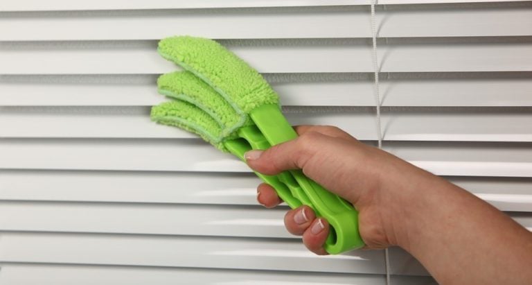 Как чистить горизонтальные жалюзи в домашних условиях