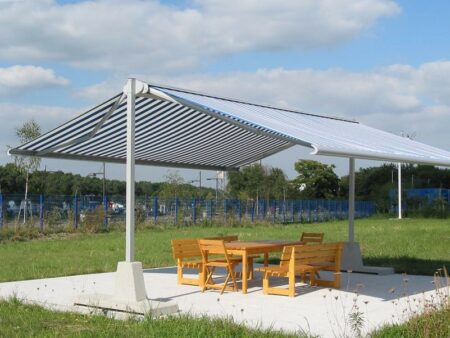 Отдельно стоящие маркизы от снега