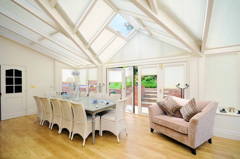 Шторы плиссе для оранжерей и купольных крыш