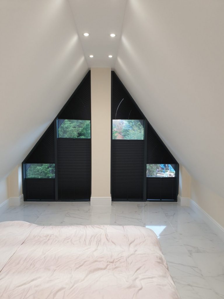 Плиссе блэкаут сложной формы для спальни