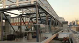 Уличные рулонные шторы для террасы