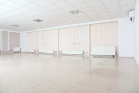 Жалюзи блэкаут для актового зала