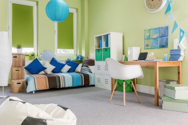 Кассетные рулонные шторы Blackout для детской