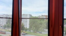 Темно-серый Screen в кассетных рулонных шторах