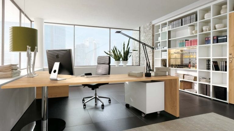 Как обустроить рабочее место в офисе: полезные лайфхаки и креативный декор